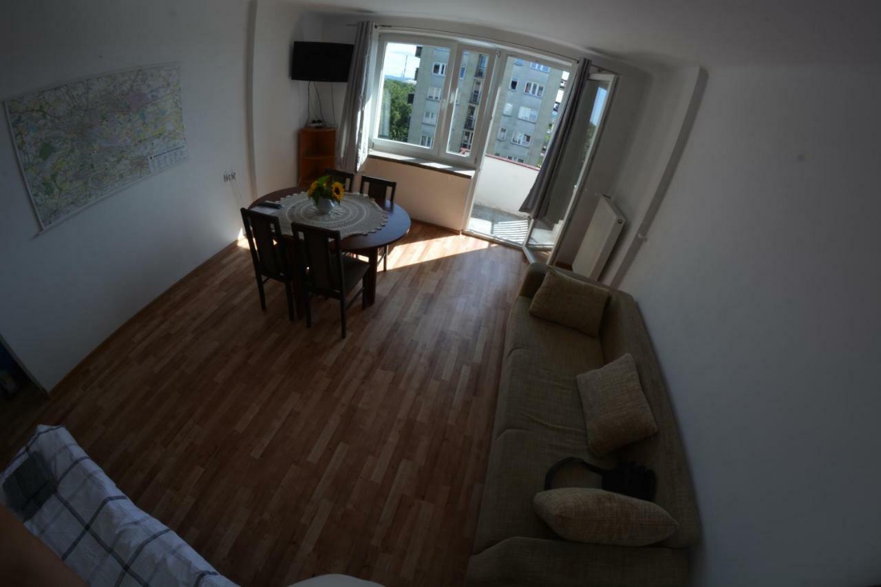 Ul. Ugorek Kolo Areny Apartment Krakow Exterior photo